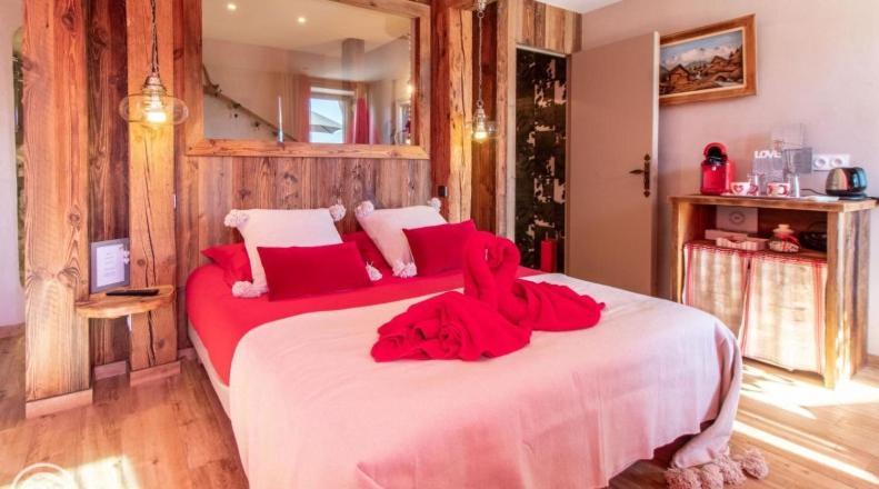 Le Paon Bleu Annecy Poisy Bed and Breakfast Eksteriør billede